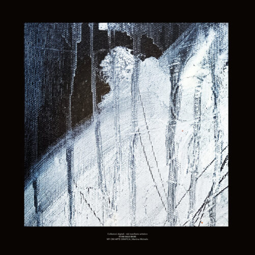 Dettaglio astratto scuro dell’opera Vulcanica con texture materiche profonde e movimento emozionale contemporaneo.